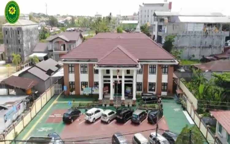 Pengadilan Negeri Sampit Berkompetisi Pada Video Profil PTSP 2021