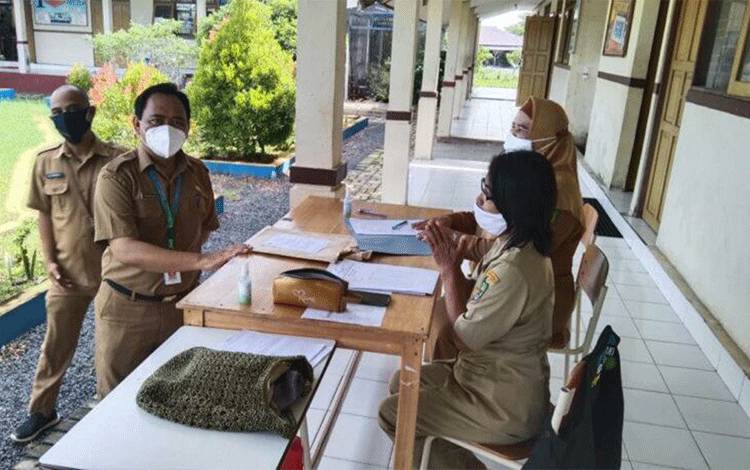 Pelaksanaan Ujian Sekolah Tingkat SMP di Kapuas Dilakukan Tatap Muka, Sebagian Daring