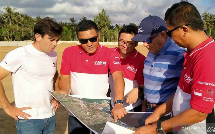 CEO Dorna Sports Tinjau Pembangunan Sirkuit Mandalika