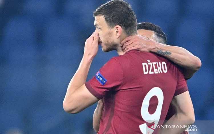 Edin Dzeko dan Jordan Veretout Dipastikan Bugar saat Roma Hadapi Ajax