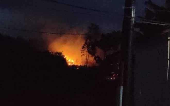 Kebakaran Lahan Terjadi di Jalan Jenderal Sudirman KM 3 Sampit