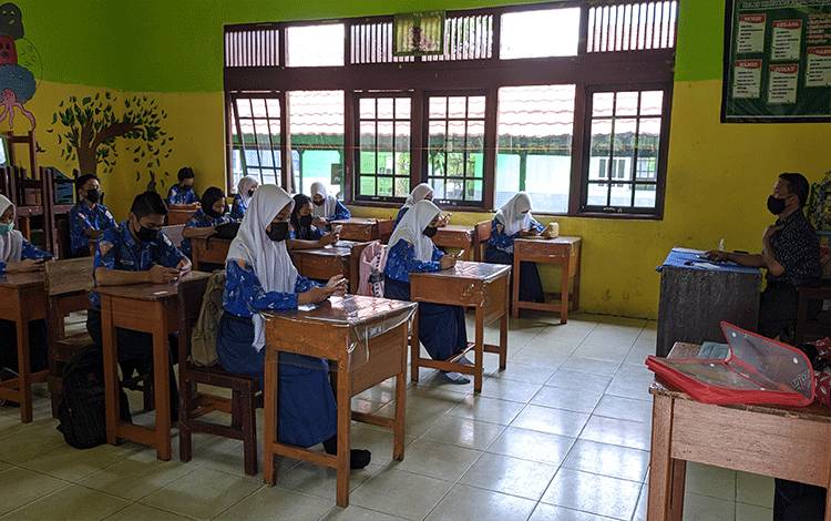 Pengumuman Kelulusan SD dan SMP di Kotim Bisa Dilaksanakan Secara Online dan Langsung