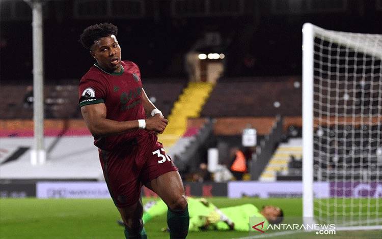 Gol Larut Adama Traore Bawa Wolverhampton Pecundangi Fulham