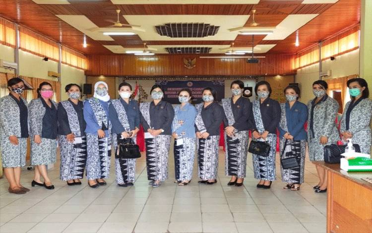 Yetri Rayunie Nahkodai IBI Kabupaten Gunung Mas