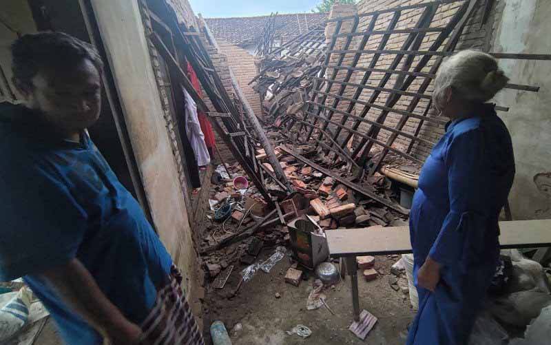 700 Tagana Diterjunkan Bantu Korban Gempa Malang