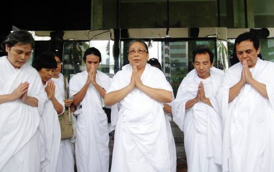 Lia Eden Meninggal Dunia