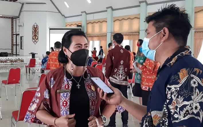 Srikandi DPRD Gunung Mas Ajak Masyarakat Gemar Makan Ikan