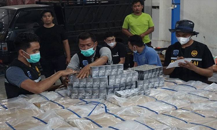 Bea Cukai Gagalkan Peredaran 3,3 Juta Rokok Ilegal di Aceh