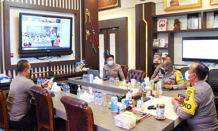 Kapolda Kalteng Saksikan Peluncuran TV Radio Divisi Humas Polri