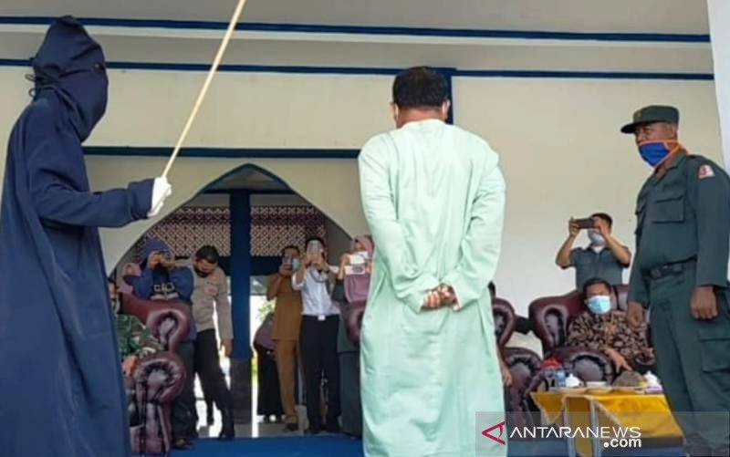 Pelaku Pelecehan Seksual di Nagan Raya Aceh Dihukum Cambuk