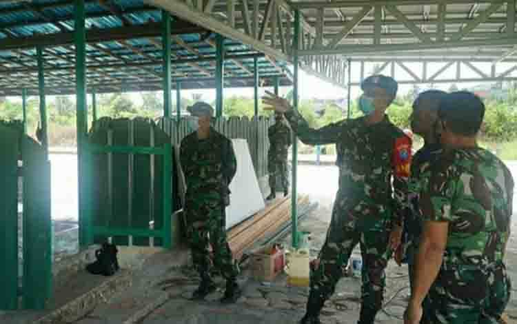 Kodim Kuala Kapuas Laksanakan Karya Bakti TNI di Masjid Nurul Huda