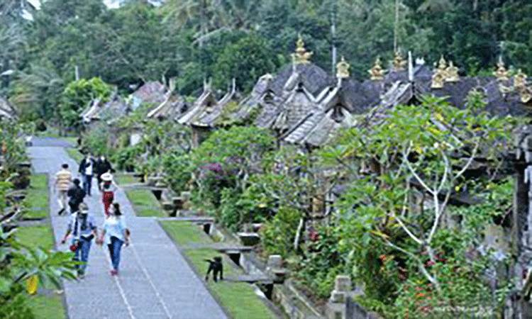 Pengamat: PPKM Mikro Tak Hentikan Proses Pemulihan Ekonomi