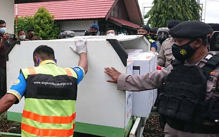 Vaksin Sinovac BioFarma Miliki Masa Efektif 6 Bulan