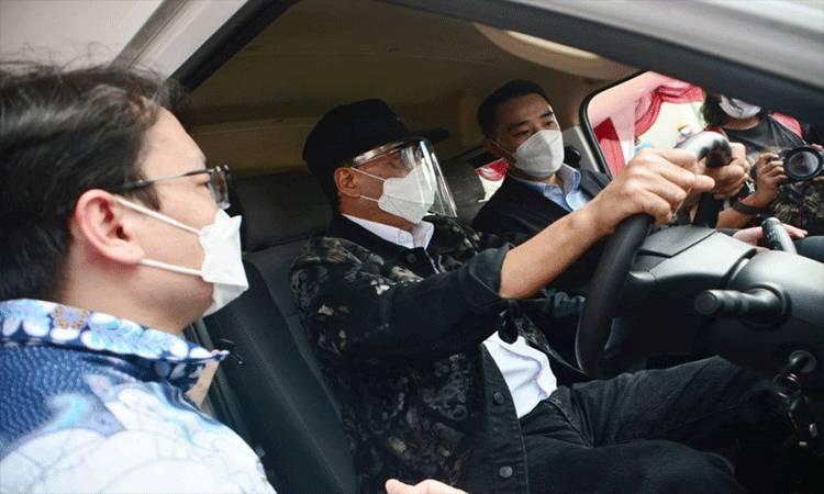 Menhub Sebut DFSK Gelora E Cocok untuk Armada Feeder Bus