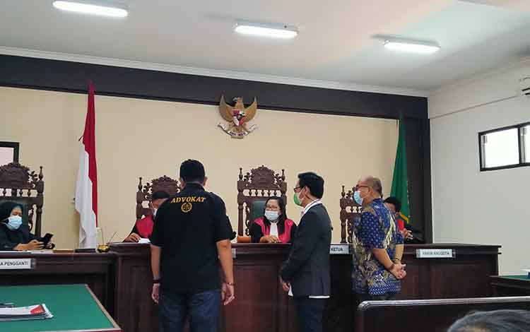 Baru Mau Kerja, Perusahaan Tambang Digugat Warga
