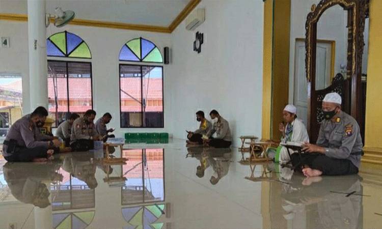 Polres Kapuas Gelar Binrohtal Perkuat Mental Personel