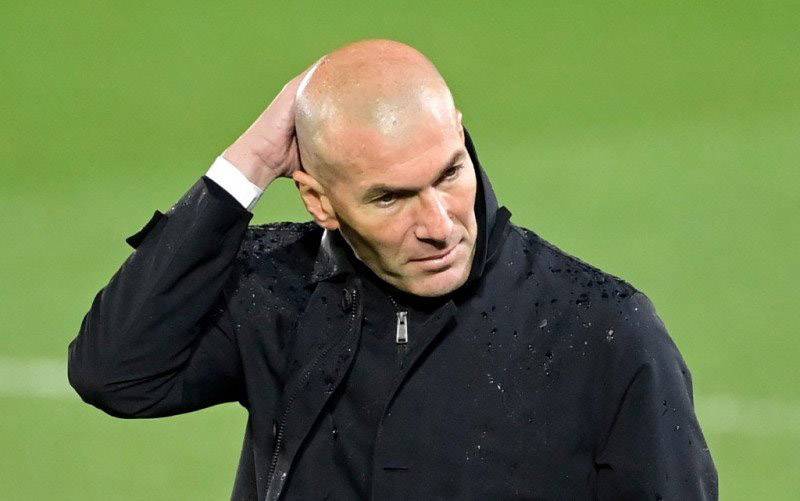 Zidane Tak Mau Ambil Alih Posisi Ole Gunnar Solskjaer di MU