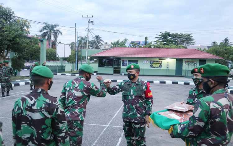 Dandim Muara Teweh Lepas Taja Prabinsa Menuju ke Kesatuan Barunya
