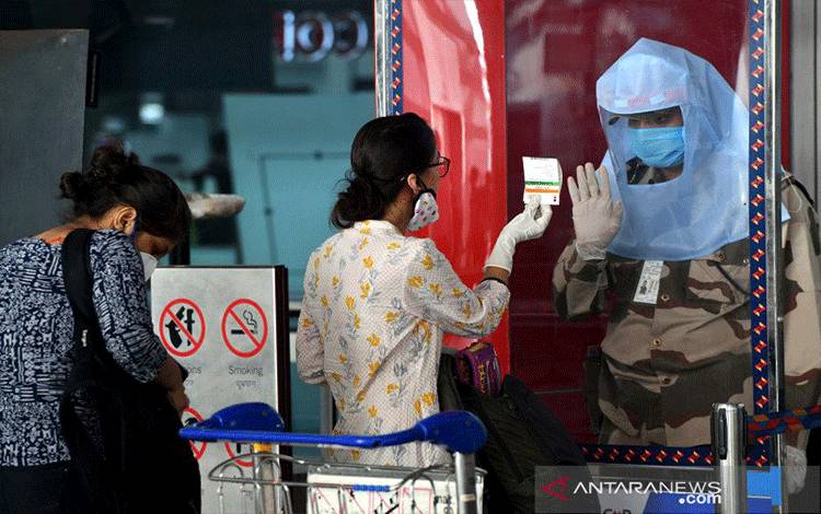 Australia Pertimbangkan Usul Tunda Penerbangan dari India