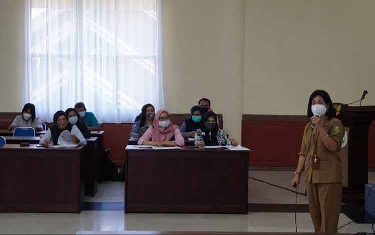 Pemko Palangka Raya Sosialisasikan Penerapan Prokes di Sekolah Bagi Guru UKS