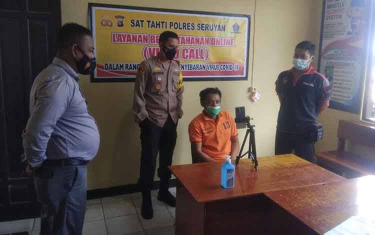 Polres Seruyan Terapkan Layanan Besuk Tahanan Secara Online