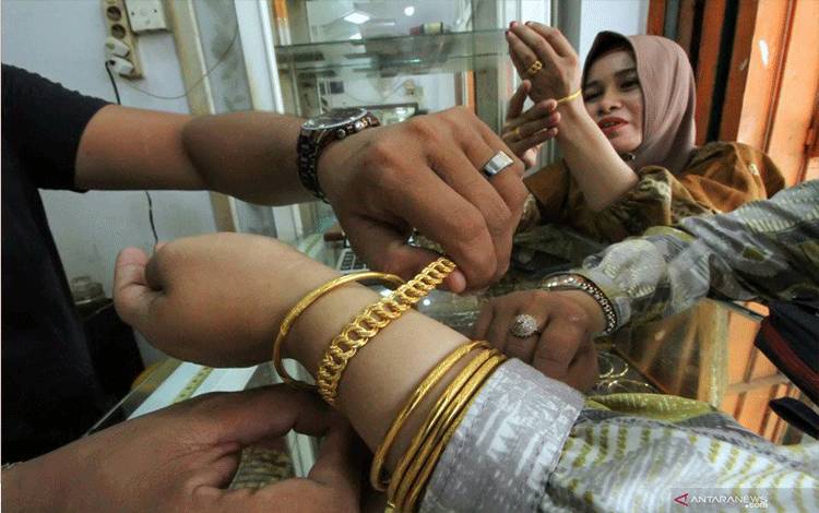 Selain Cabai Rawit Merah, Harga Emas di Kobar juga Naik