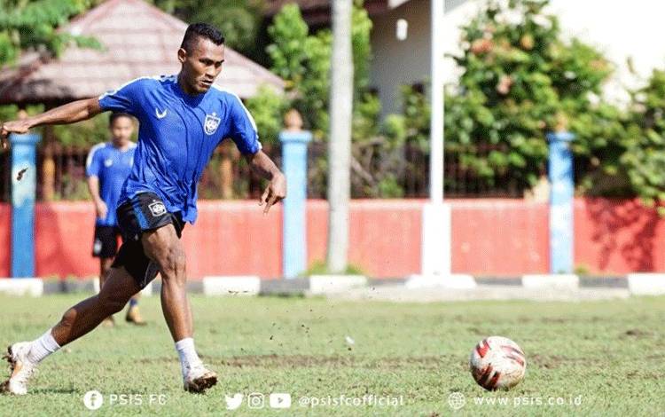 Safrudin Tahar Resmi Berpisah dengan PSIS Semarang