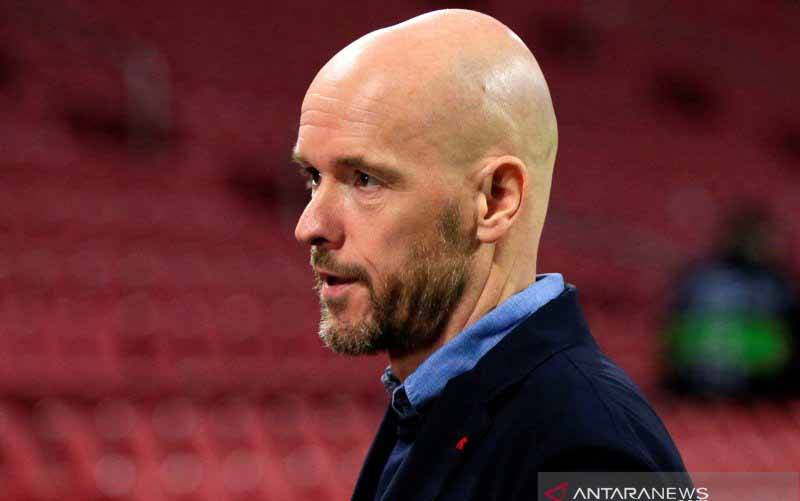 Ajax Pertahankan Erik ten Hag Sampai 2023