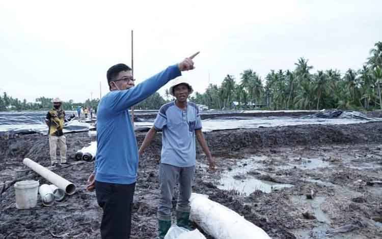 Sukamara Terima Program Pembuatan Tambak 1.000 Hektare