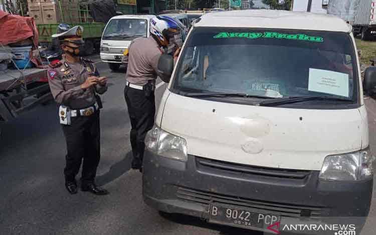Polda Jabar Putar Balik 1.200 Kendaraan Pemudik