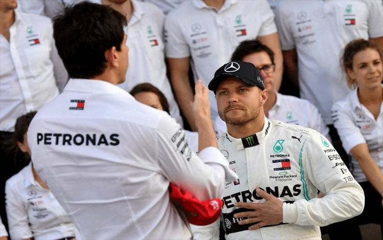 Bos Tim Mercedes Tegaskan tak akan Depak Bottas