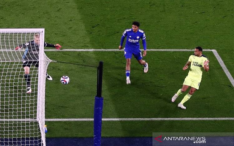 Newcastle Selamat dari Ancaman Degradasi Setelah Hantam Leicester