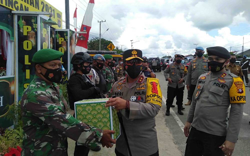 Kapolda Kalteng Cek Pos Pelayanan Idul Fitri di Katingan