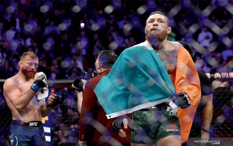Conor McGregor Pertimbangkan Beli Celtic atau Manchester United