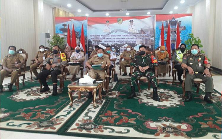 Kodim 1013 Muara Teweh Dukung Kebijakan Pemerintah Dalam Penanganan Covid-19