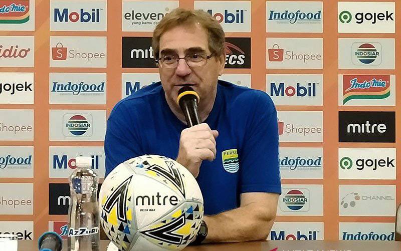 Pelatih Persib: Liga Harus Ada Degradasi