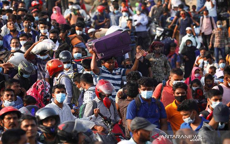 Kemenhub Usulkan Masyarakat Masuk Jabodetabek Wajib Tes Covid-19