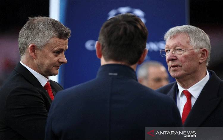 Sir Alex Ferguson Puji Tenor Kepelatihan Solskjaer Bersama MU
