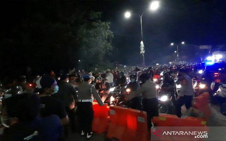 Polda Metro Perketat Akses ke Ibu Kota dengan Berlakukan Skrining