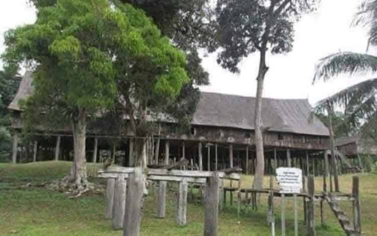 DAD Kotim Jangan Diam Atas Persoalan Rehabilitasi Betang Tumbang Gagu