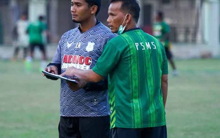 Pemain PSMS Kembali Latihan Rutin Senin di Kebun Bunga