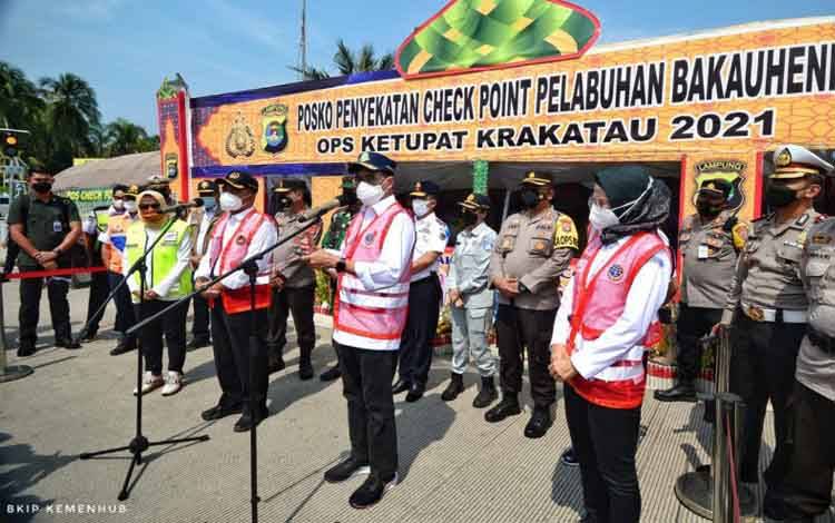 Antisipasi Penumpukan, Menhub Minta Penumpang Tes Antigen Mandiri