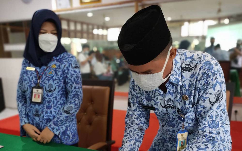 Lukman Al Hakim Resmi Jabat Plt Kepala Dinas Perpustakaan dan Arsip Kalteng