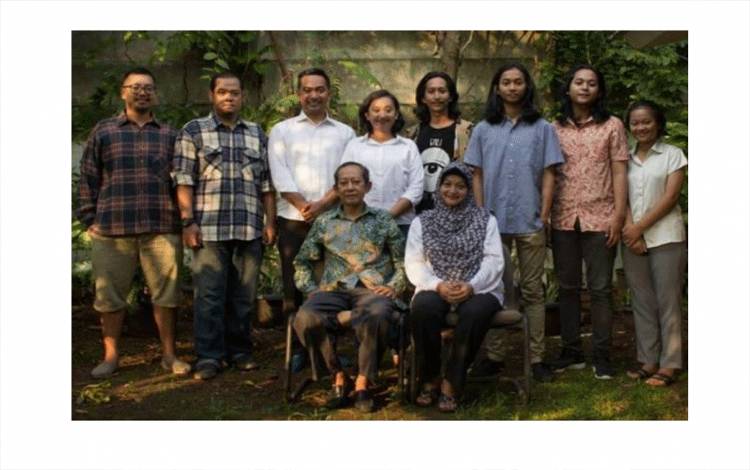 Sosok Teguh Esha "Ali Topan" di Mata Ilham Bintang