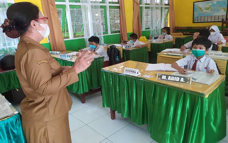 484 Sekolah di Kotim Belajar Tatap Muka