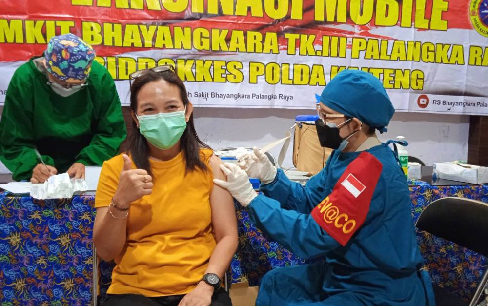 Pegawai Kementerian PUPR Wilayah Kalteng Jalani Vaksinasi Covid-19