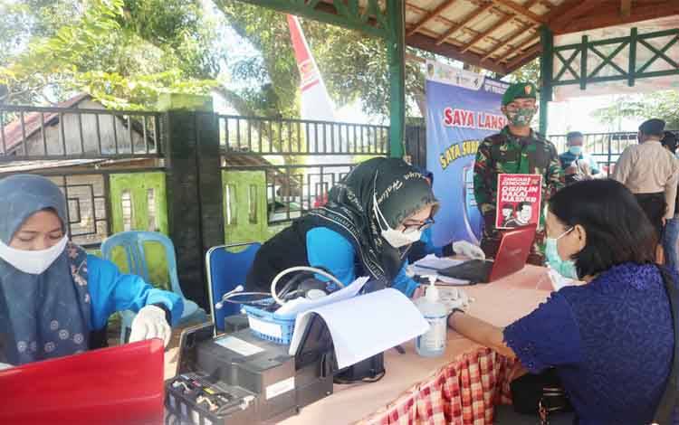 516 Lansia Disuntik Vaksin Covid-19 di Barito Utara