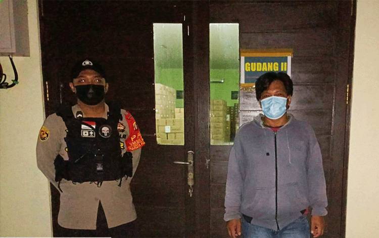 Polresta Palangka Raya Lakukan Pengamanan Gudang Penyimpanan Vaksin 24 Jam