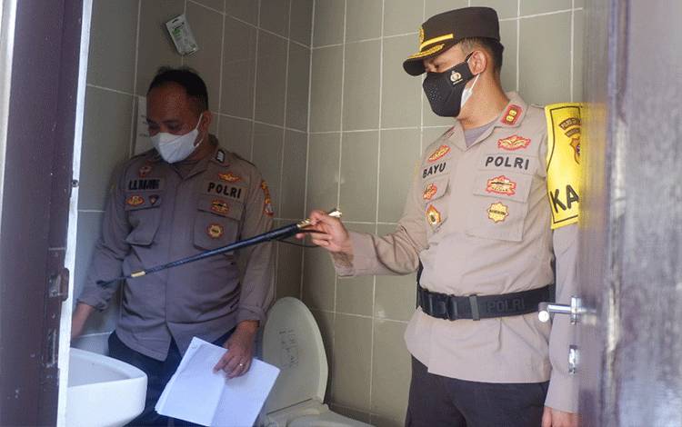 Kapolres Seruyan Cek Kebersihan Lingkungan Mapolres