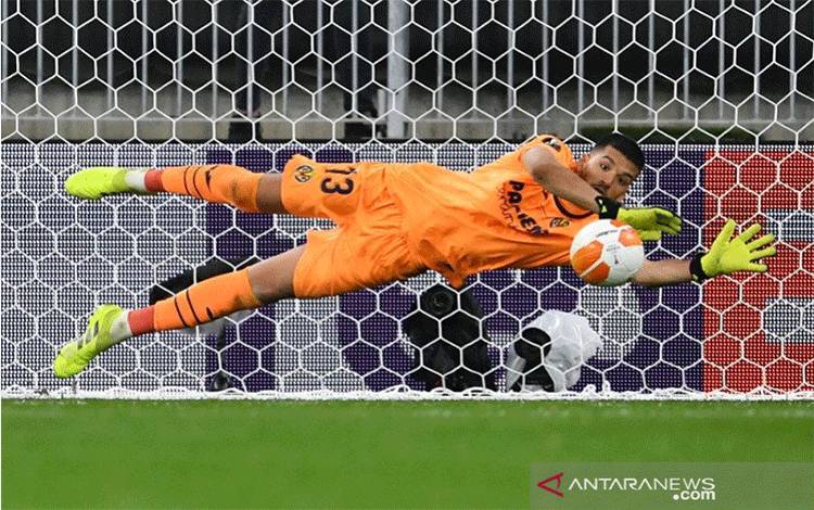 Villarreal Juara Liga Europa Taklukkan MU Lewat Adu Penalti